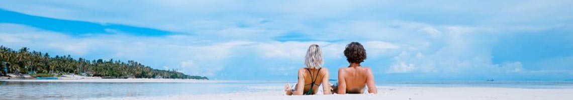 Header Couple On Beach